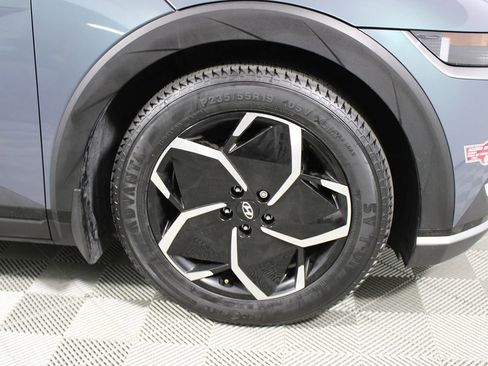 Used 2024 Hyundai Ioniq 5 SE image 29