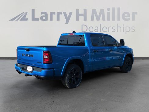 New 2026 RAM 1500 Big Horn AWD/4WD image 5