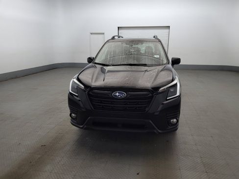 Used 2023 Subaru Forester Premium AWD/4WD image 15