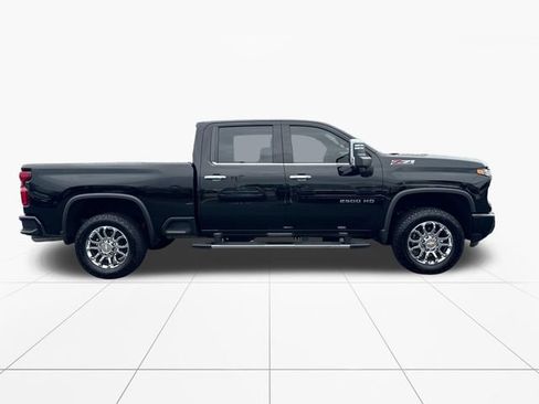 Used 2024 Chevrolet Silverado 2500 LTZ w/ LTZ Plus Package AWD/4WD image 7