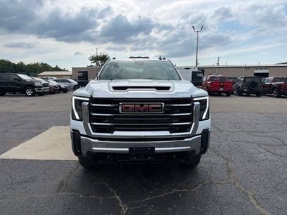 Used 2025 GMC Sierra 3500 SLE w/ SLE Value Package