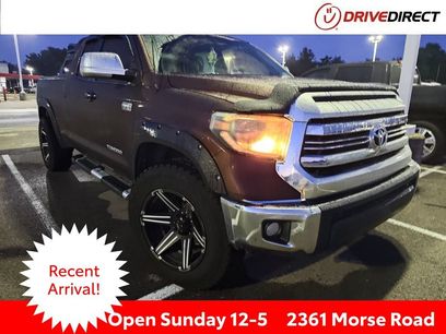 Used 2017 Toyota Tundra SR5 w/ SR5 Upgrade Package