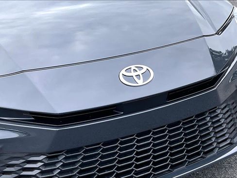 Used 2026 Toyota Camry SE image 29