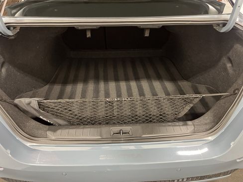 Used 2025 Nissan Sentra SV w/ Trunk Package FWD image 30