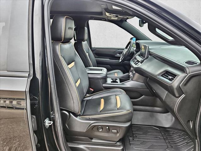 Used 2023 GMC Yukon AT4 w/ Technology Package AWD/4WD image 24
