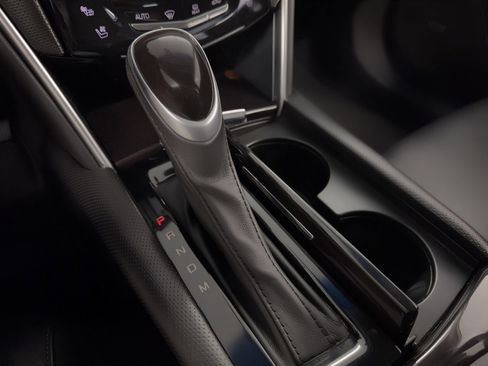 Used 2016 Cadillac XTS Luxury FWD image 25