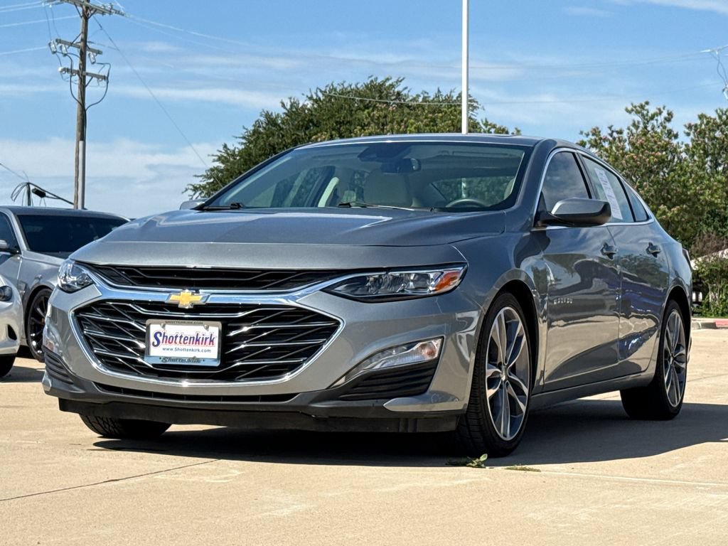 Used 2024 Chevrolet Malibu LT FWD image 3