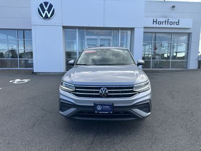 Certified 2024 Volkswagen Tiguan SE