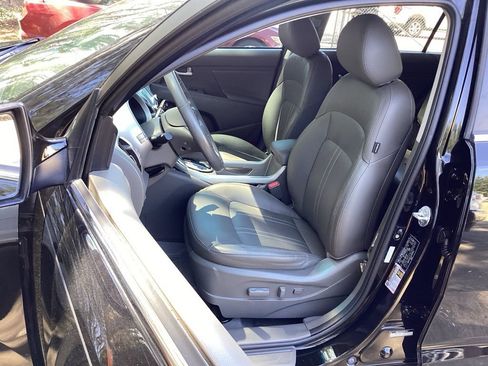 Used 2016 Kia Sportage EX image 26