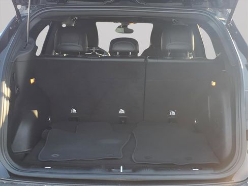 Used 2024 Jeep Compass Limited w/ Elite Group image 3