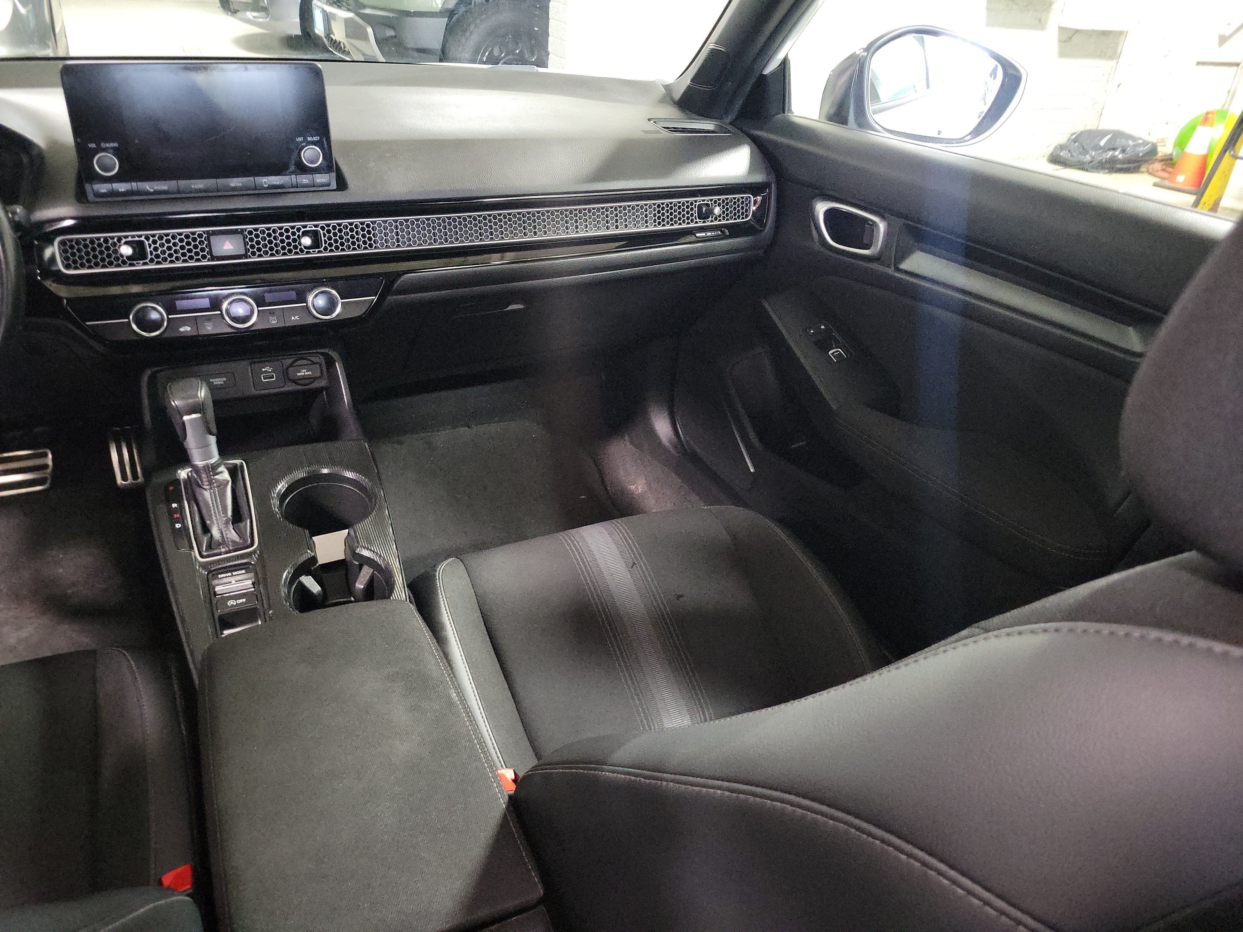 Used 2024 Honda Civic Sport image 14