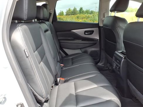 Certified 2023 Nissan Murano SV w/ SV Midnight Edition Package AWD/4WD image 11