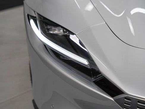 Used 2021 Ferrari Roma image 9