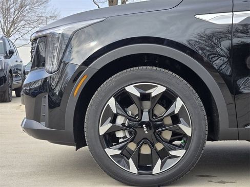 New 2026 Kia Sorento EX w/ EX Premium Package FWD image 5