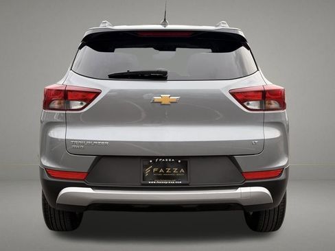 Used 2025 Chevrolet TrailBlazer LT AWD/4WD image 4