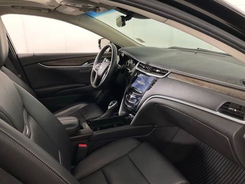 Used 2018 Cadillac XTS Luxury w/ Driver Awareness Package image 27