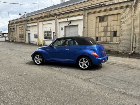 Used 2005 Chrysler PT Cruiser GT FWD image 5