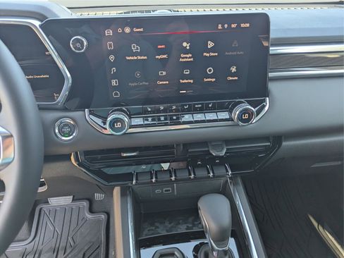 New 2026 GMC Canyon Elevation w/ Convenience Package image 18