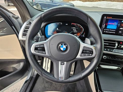 Certified 2023 BMW X4 xDrive30i w/ M Sport Package image 10