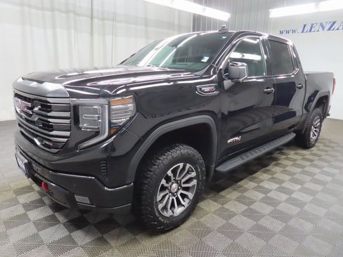 Used 2022 GMC Sierra 1500 AT4 w/ AT4 Premium Package image 6