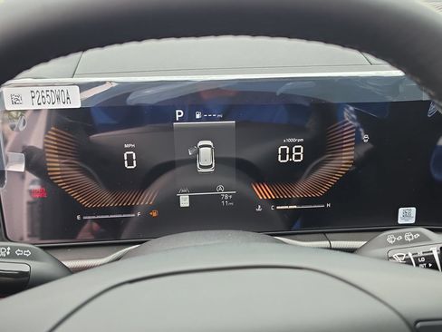 New 2026 Kia Sportage LX FWD image 32