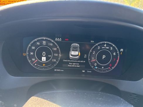 Used 2019 Jaguar F-PACE S image 16