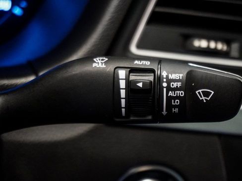 Used 2019 Genesis G80 3.3T Sport image 33