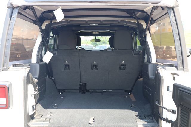 Used 2021 Jeep Wrangler Unlimited Sport AWD/4WD image 23