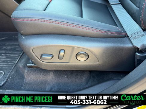 New 2026 Chevrolet Traverse RS image 25