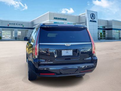 Used 2019 Cadillac Escalade ESV Luxury