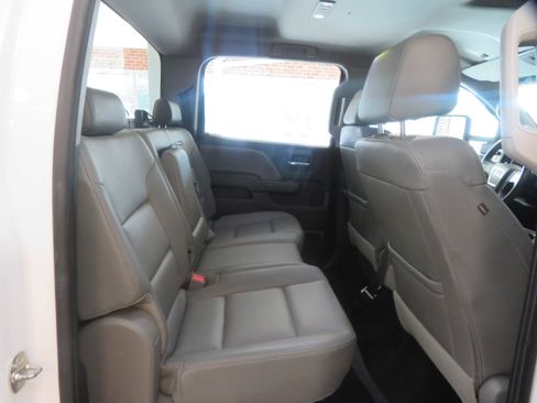 Used 2018 GMC Sierra 2500 4x4 Crew Cab image 23