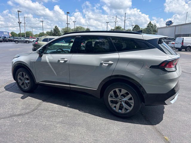 Used 2023 Kia Sportage SX AWD/4WD image 3