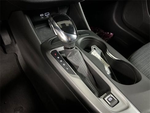 Certified 2025 Buick Envista Preferred image 15