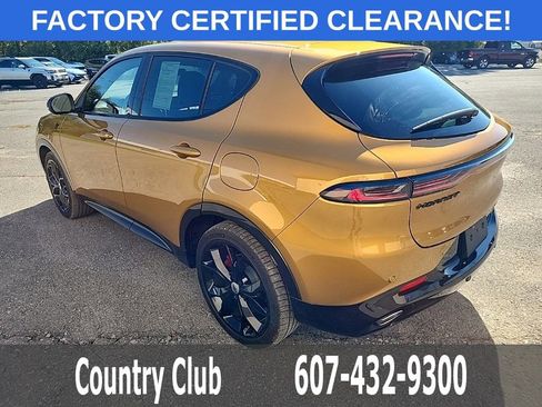 Used 2024 Dodge Hornet R/T Plus AWD/4WD image 6