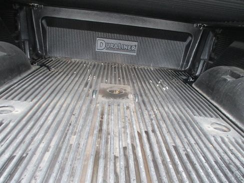 Used 2021 RAM 2500 Big Horn w/ Level 1 Equipment Group image 9