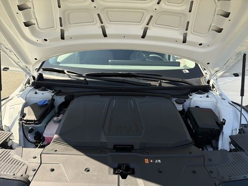 New 2026 Hyundai Ioniq 5 SEL AWD/4WD image 12