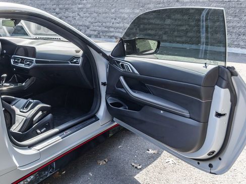 Used 2023 BMW M4 CSL RWD image 16