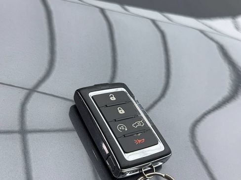 Used 2023 Jeep Grand Cherokee L Laredo AWD/4WD image 64