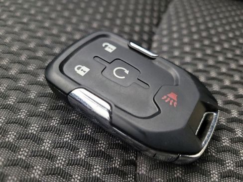 Used 2022 GMC Terrain SLE w/ Driver Convenience Package image 32