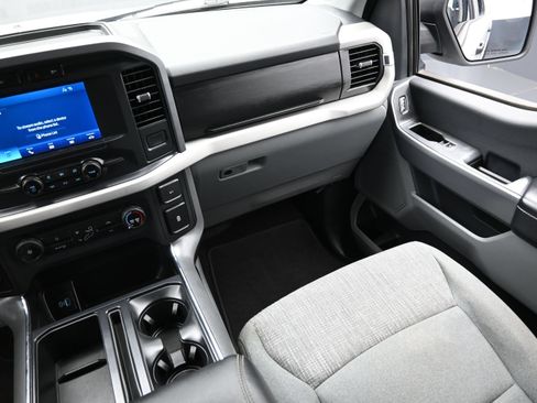 Used 2022 Ford F150 XLT RWD image 38