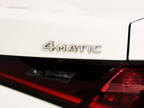 Used 2025 Mercedes-Benz GLC 300 4MATIC Coupe image 89