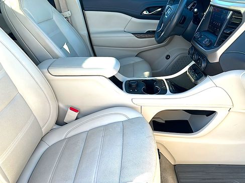 Used 2023 GMC Acadia Denali w/ Denali Ultimate Package image 24