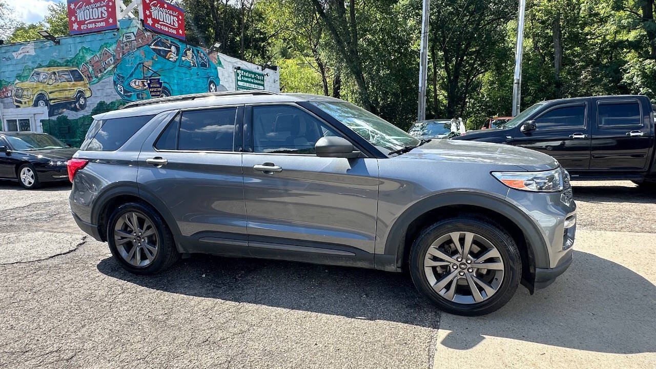Used 2021 Ford Explorer XLT w/ Equipment Group 202A RWD image 1