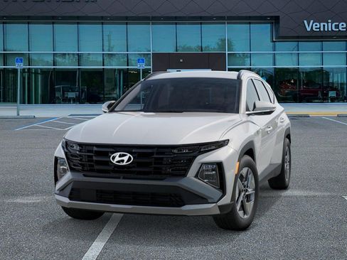 New 2026 Hyundai Tucson SEL w/ Tow & Go Package AWD/4WD image 6
