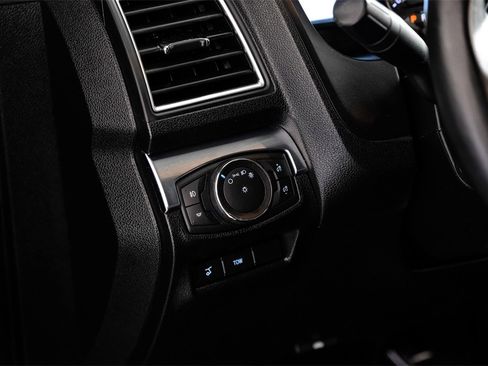 Used 2019 Ford Explorer Limited w/ Class III Trailer Tow Package image 25