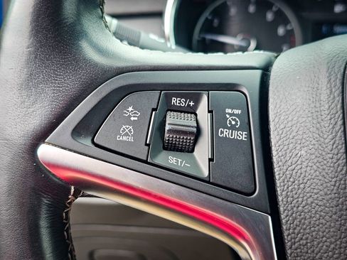 Used 2019 Buick Encore Essence w/ Experience Buick Package FWD image 20