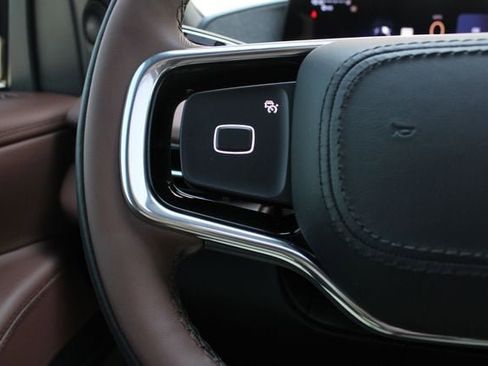 New 2026 Lincoln Navigator L Reserve AWD/4WD image 41