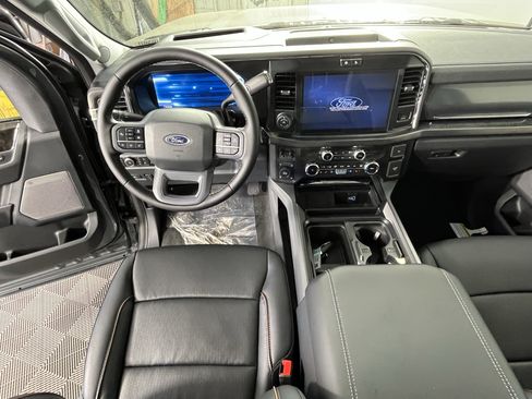 New 2026 Ford F350 Lariat w/ Black Appearance Package image 11