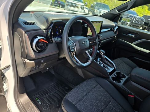 Certified 2023 Chevrolet Colorado Z71 w/ Z71 Convenience Package 2 AWD/4WD image 25