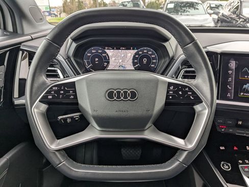 Used 2023 Audi Q4 e-tron Premium Plus w/ Premium Plus image 14